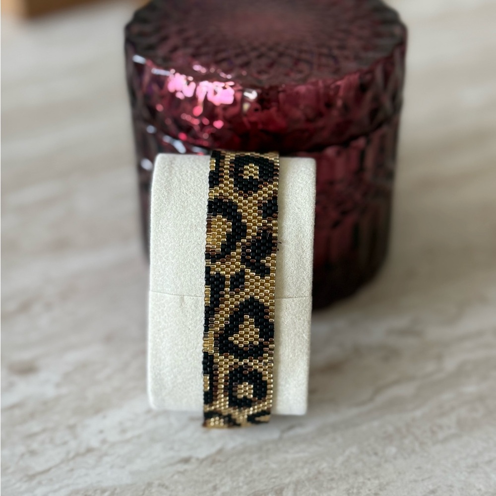 Leopard Print Beaded Bracelet